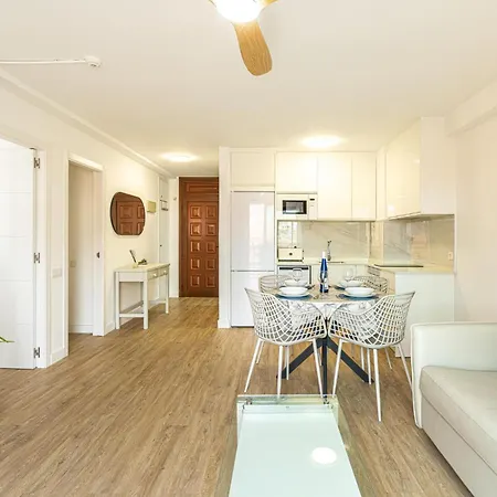 Cristianos - San Telmo Piscina Y Vistas Al Mar 3 *